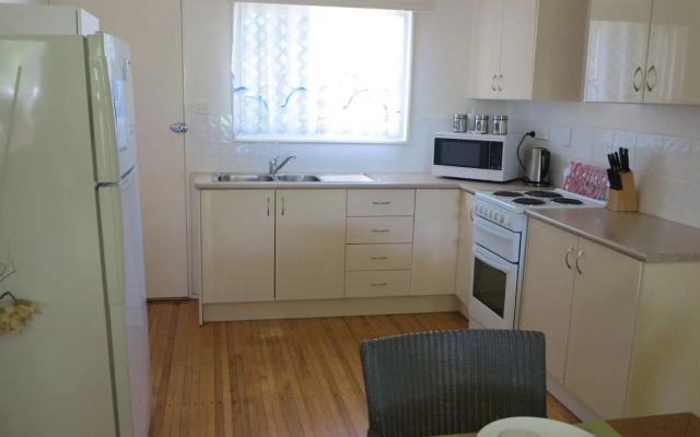 26 Picnic Street - Picnic Bay