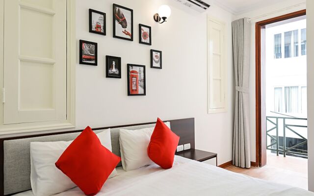 OYO 332 Moon Villa Hotel