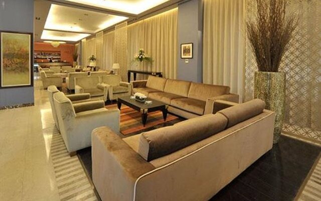 Warwick Il Palazzo Amman Hotel