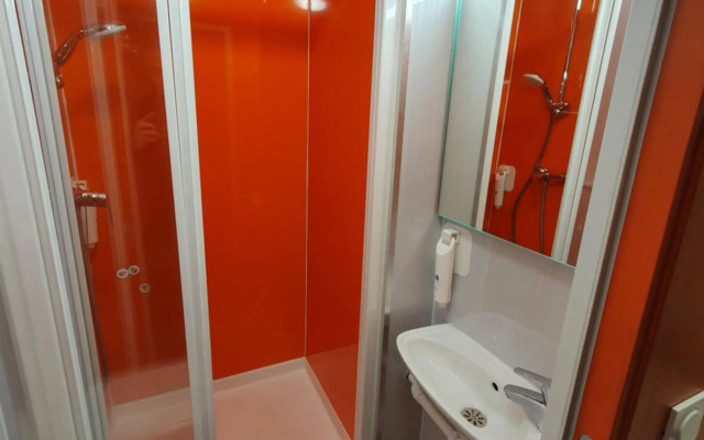 KYRIAD DIRECT ORLEANS - Olivet - La Source