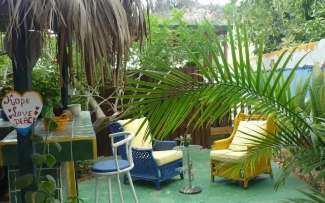 Asal Bed And Breakfast