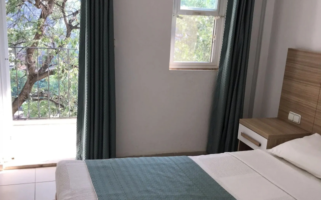 Ant Apart Hotel