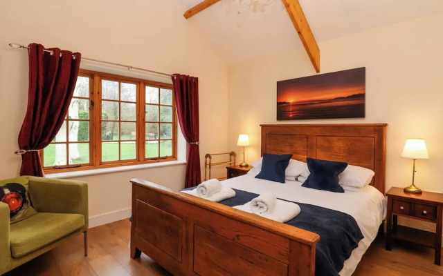 Honeysuckle Cottage
