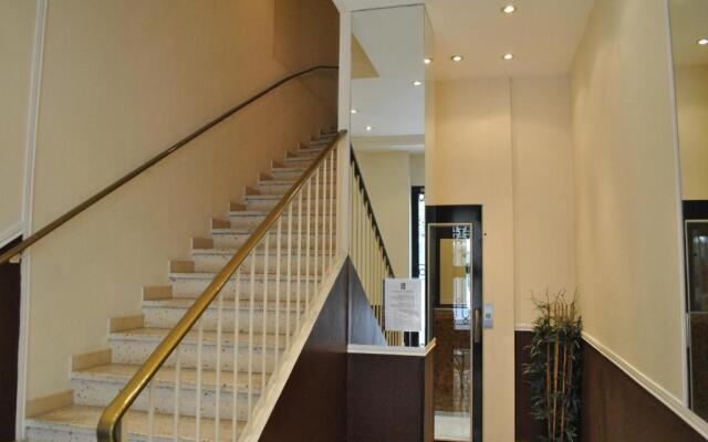 Village Croisette CIL696