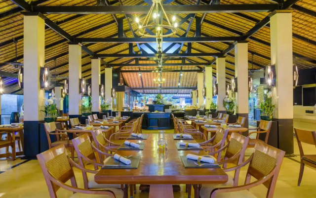 Impiana Beach Front Resort Patong, Phuket