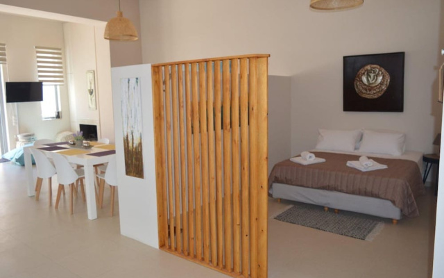 The Fifty Condo in Heraklion City Center