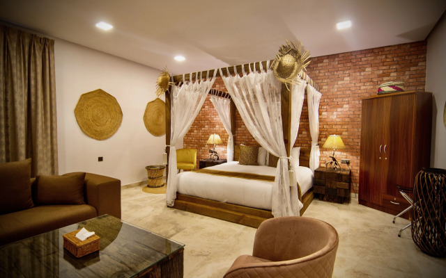 Coastline Resort