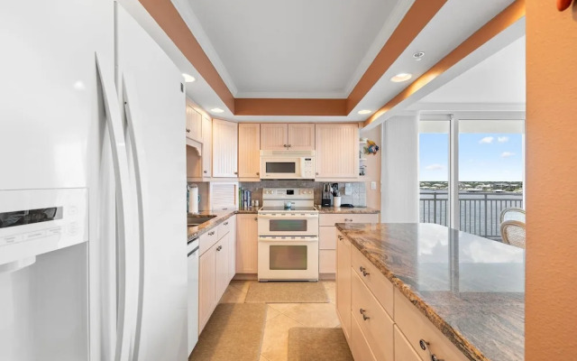 Seaspray Riverside 611