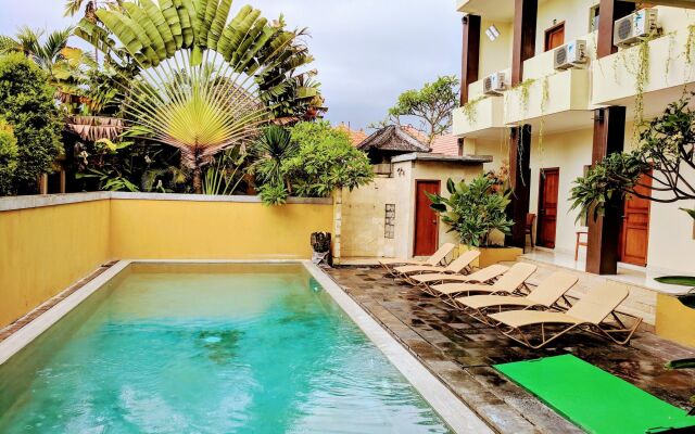 Grand Avenue Boutique Villas and Spa