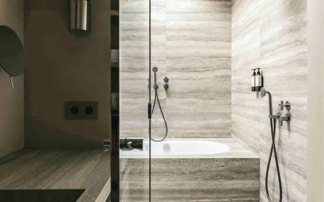 Mondovi Luxury Suites