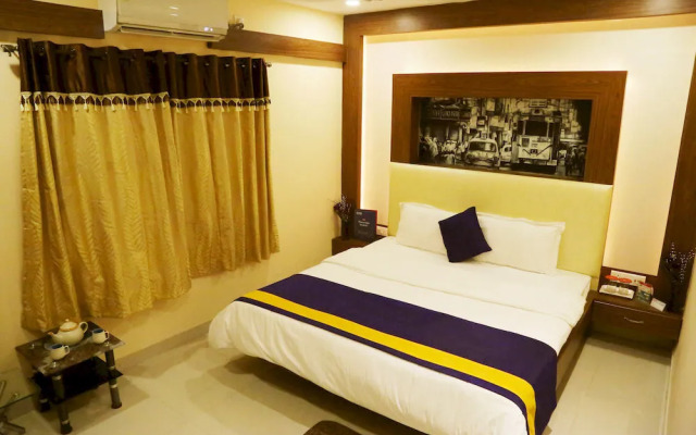 OYO 460 Hotel Ivory Residency
