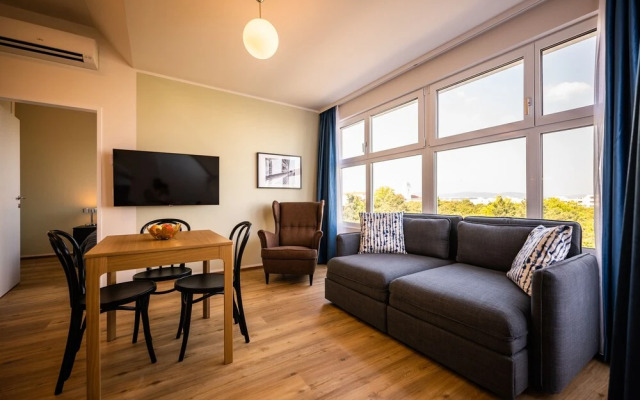 Jimmy's Apartments Sapphire