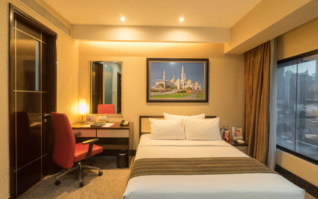 Manhattan Hotel Jakarta