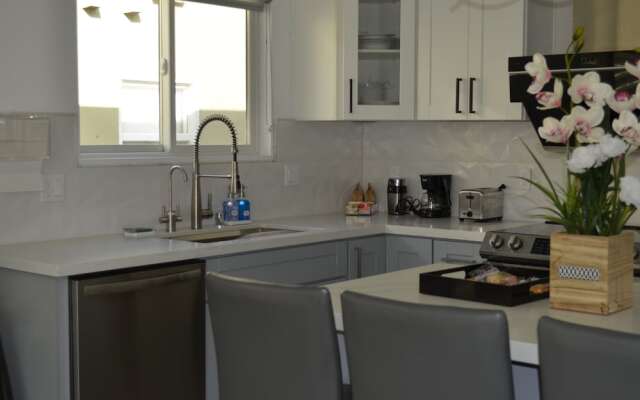 Dimond Abode Vacation Rental 3428