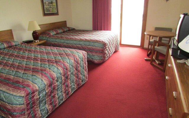 Somerset Inn & Suites