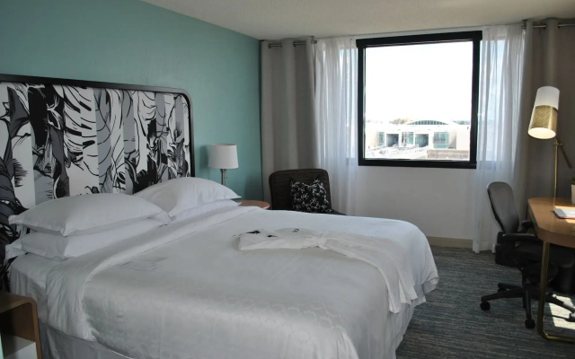 Sheraton Miami Airport Hotel & Executive Meeting Center