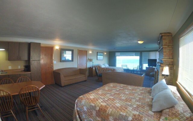 Twin Pines Resort