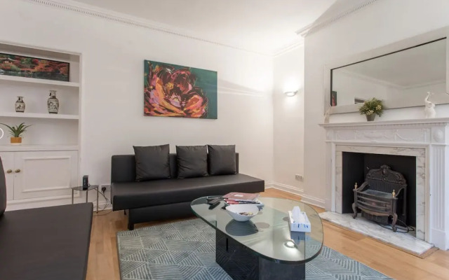 Mayfair Suites near Bond Street