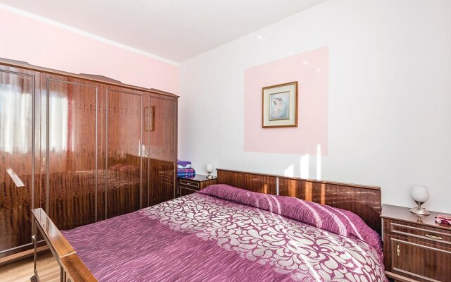 Awesome Home in Kastav with Hot Tub, WiFi & 3 Bedrooms