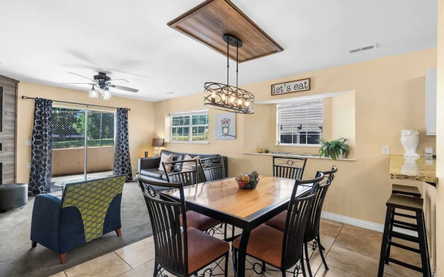 Fairway View Escape For 8!