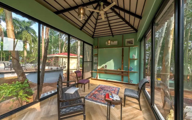 SaffronStays Foresta By The Lake, Kamshet