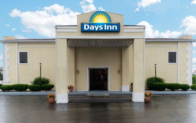 Days Inn by Wyndham Indianapolis East Post Road