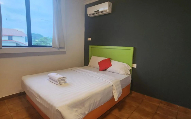 OYO 564 Y Hotel