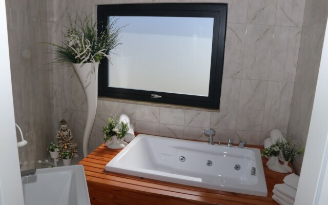 Toros Holiday Resort & Spa