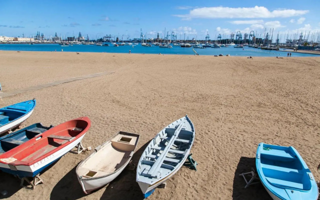 Adorable urban suites