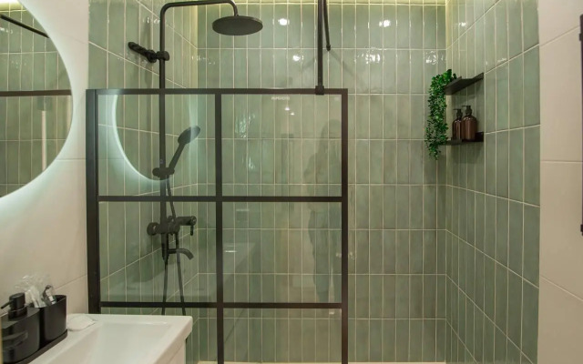 Апартаменты на проспекте Победы 83