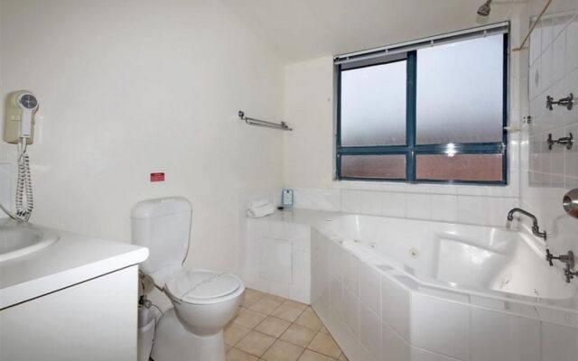 Nelson Bay Breeze Holiday Apartments