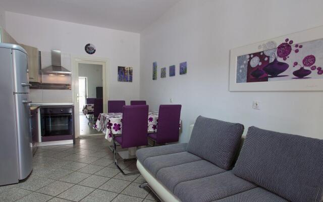 Attractive Apartment in Malinska near Sea