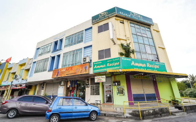 Oyo 44058 Motel Sre Bayam