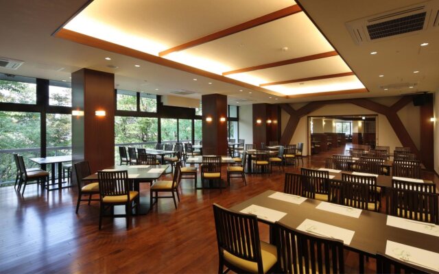 Kagaribi No Yu Ryokusuitei