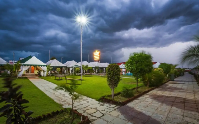 The Rawla Tent Resort & Spa