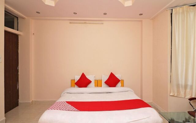 OYO 13884 Holiday Homes