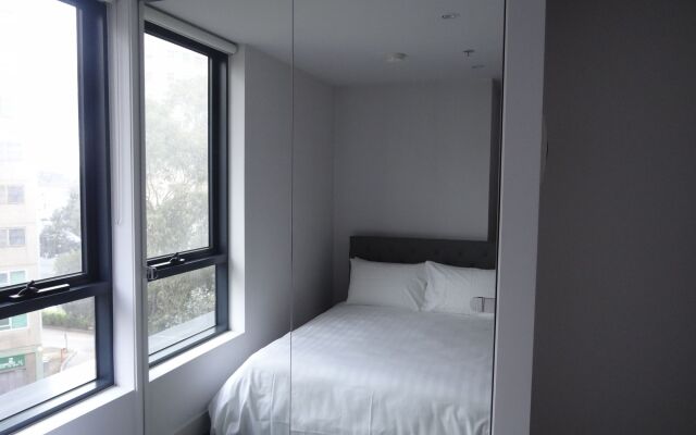 Amazing Accommodations South Yarra