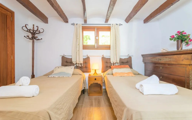 Villa Frontera in S Ller