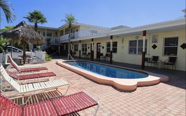 Silver Sands Motel
