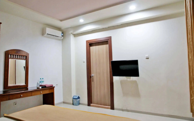 RedDoorz @ Panglima Sudirman