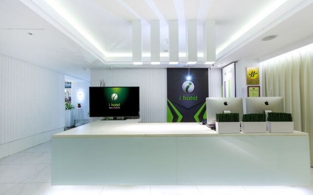 I Hotel