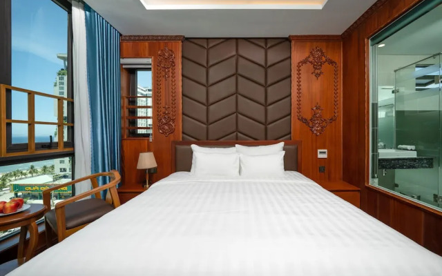 Monalisa Luxury Hotel
