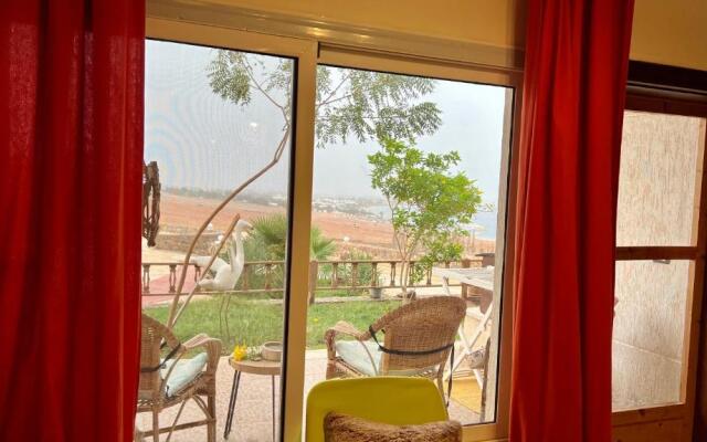 Private Sea & Mountains View Pool Apartment A1G2