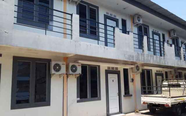 Casa De Supriyadi by Oyo Rooms