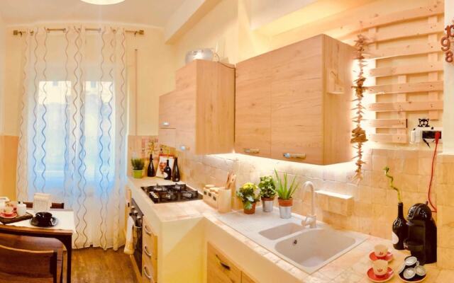 Genova Center Apartment - San Martino