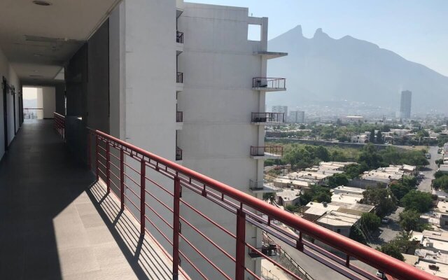 Loft Zona TEC, practical w view, gym, 1KSB terrace, 1 bathroom by Mty Living - Danis