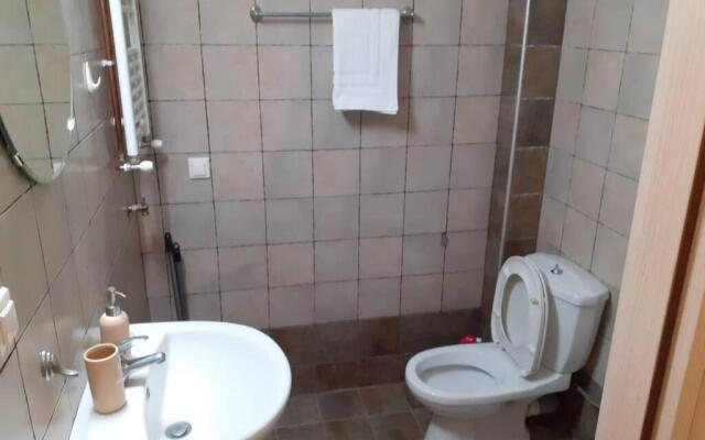 Dreamy Apartment City Center 1 thesbnbgr