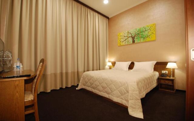 Hotel Nicole