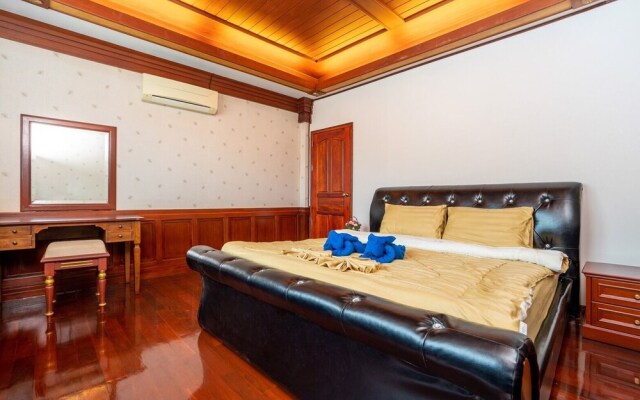 Anyaburi Private Pool Villa