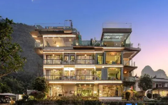 Yangshuo Yulong River Gauche Hotel